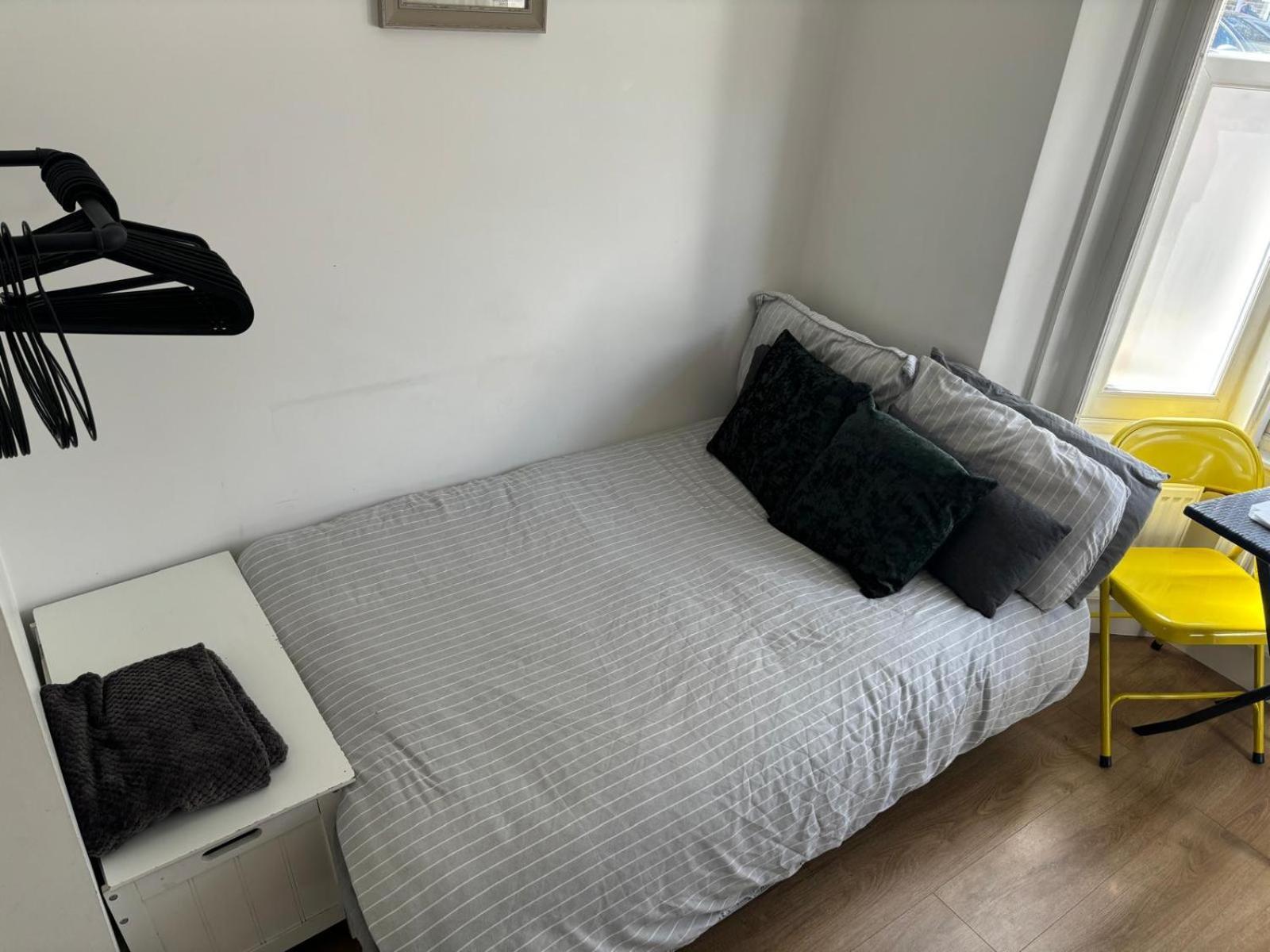 Comfy Stay In Wandsworth Town London Exterior photo